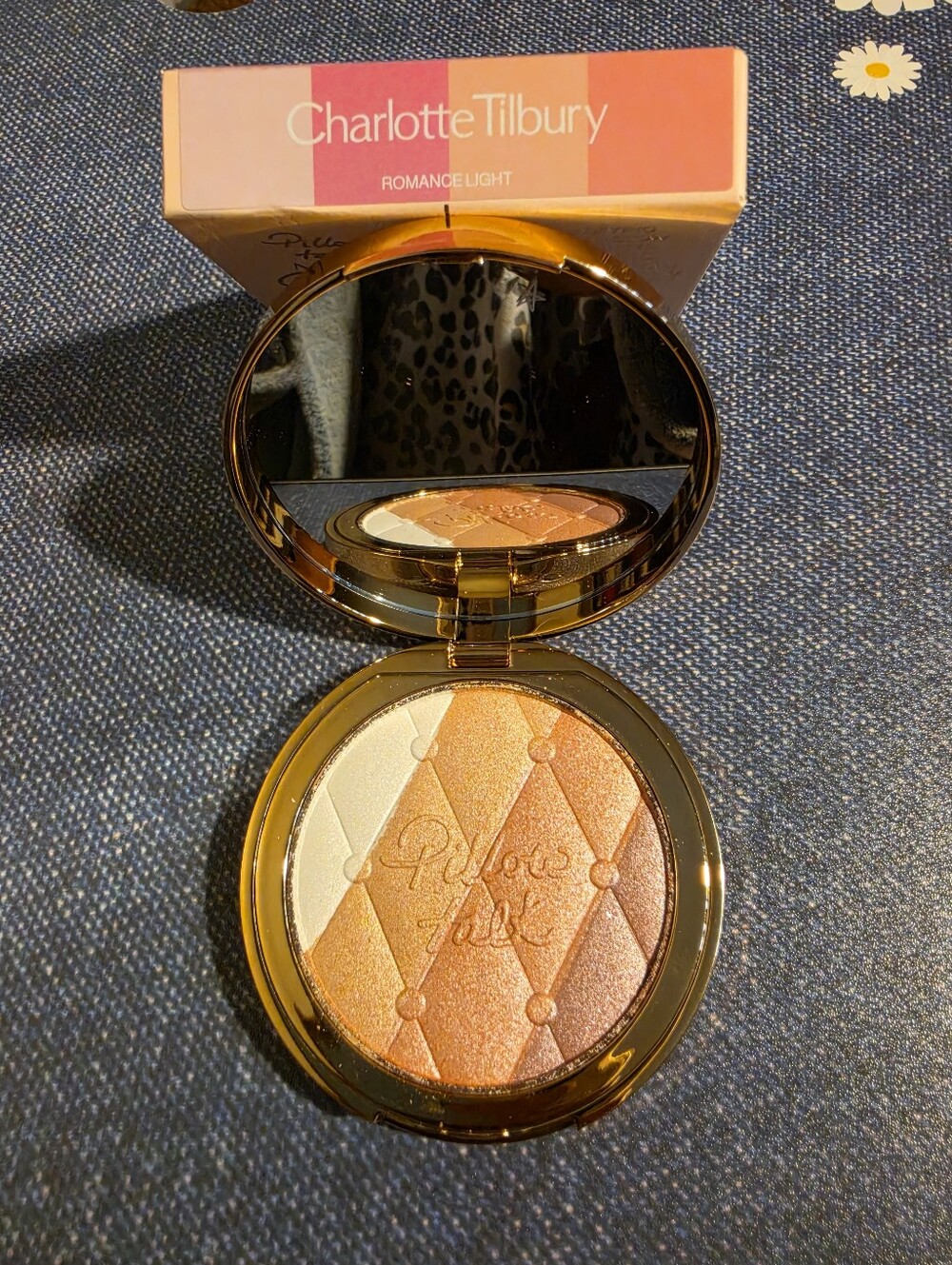 Discontinued Charlotte Tilbury Pillow Talk Highlighter In Dream Light